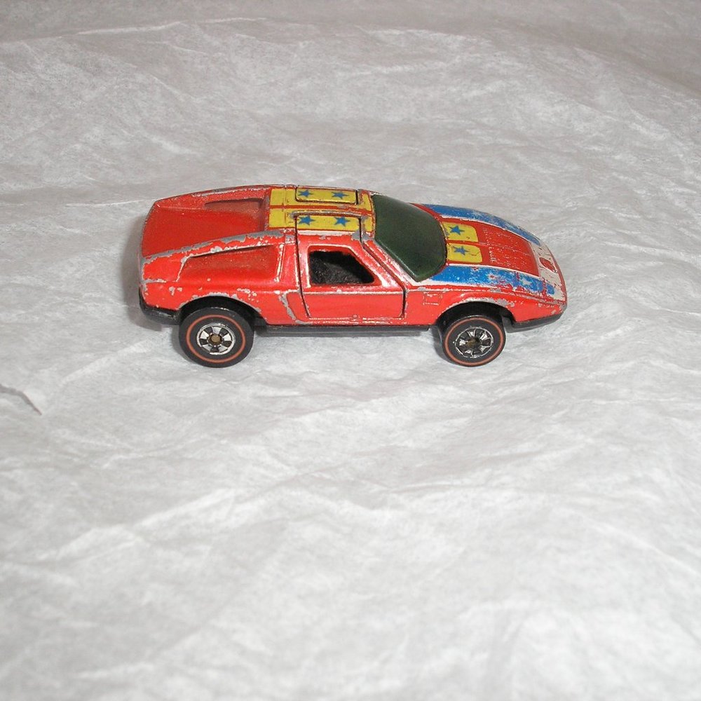 Hot Wheels Redline Mercedes Benz C-111 Red HK (1974) - Picture 4 of 10
